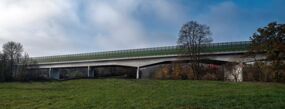 Erlaufbrücke der Umfahrungsstraße Wieselburg mit Sichtbeton von Wopfinger